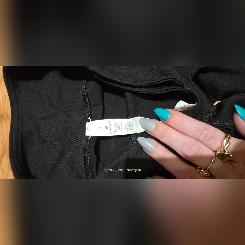 Lululemon Black High-Waisted Leggings - Picture 2 of 3
